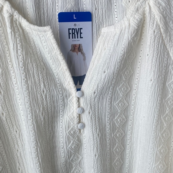 Frye Ladies' Textured Blouse/Large Cream Color - Picture 2 of 7